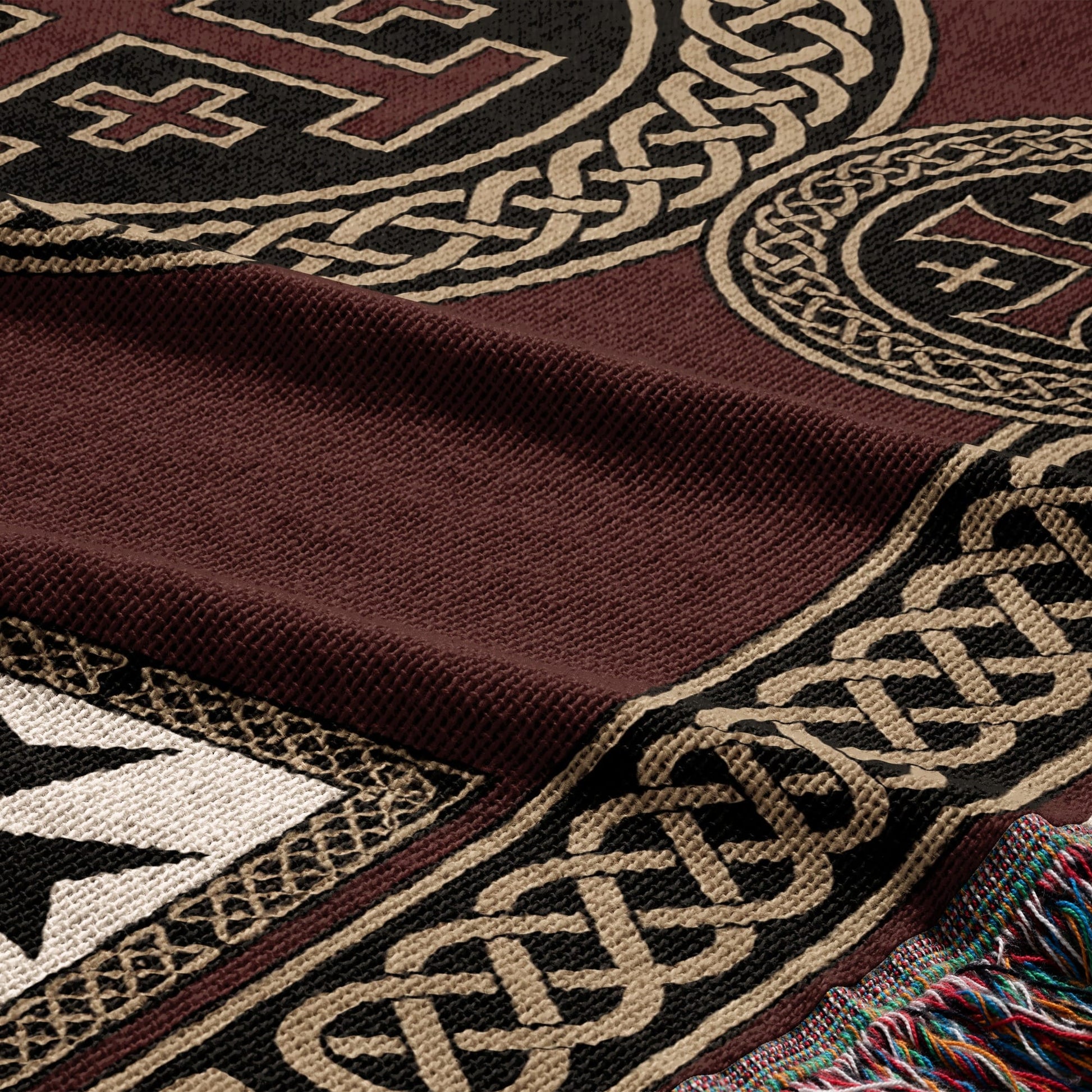 MyDesigns Medieval Wall Hanging Blanket – Red Jerusalem Cross Medallion, Crusader Orders jacquard woven blanket