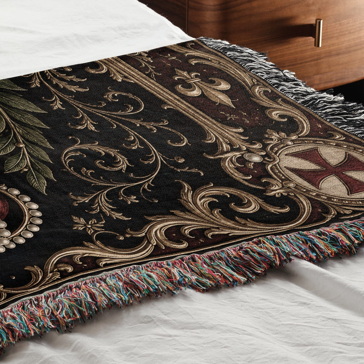 MyDesigns Medieval Blanket – Knights Templar Crest, Crown & Laurel Woven Throw jacquard woven blanket