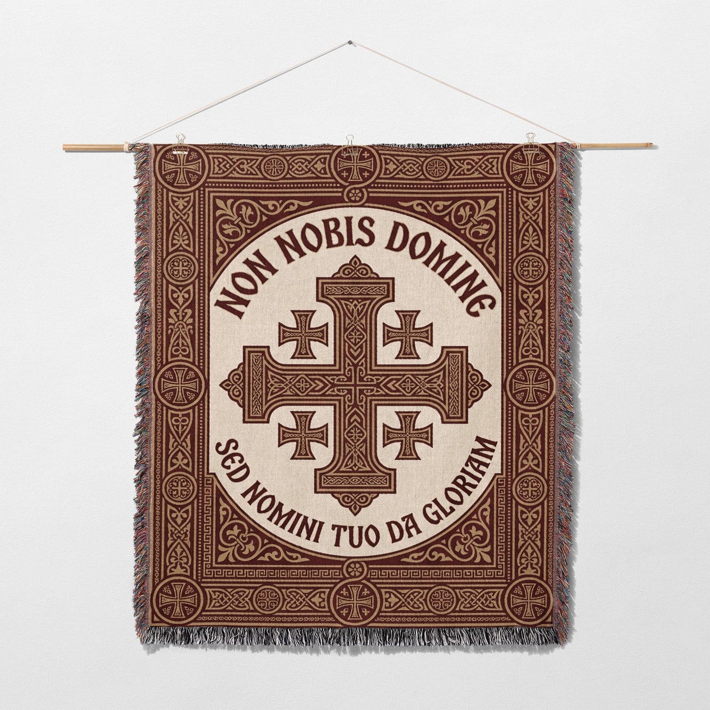 Tapestry with a Jerusalem cross and Latin inscription "Non Nobis Domine Sed Nomini Tuo Da Gloriam".