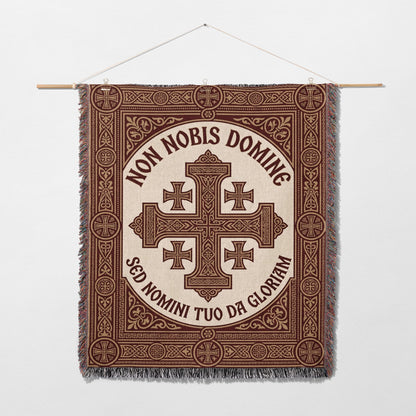 Tapestry with a Jerusalem cross and Latin inscription "Non Nobis Domine Sed Nomini Tuo Da Gloriam".