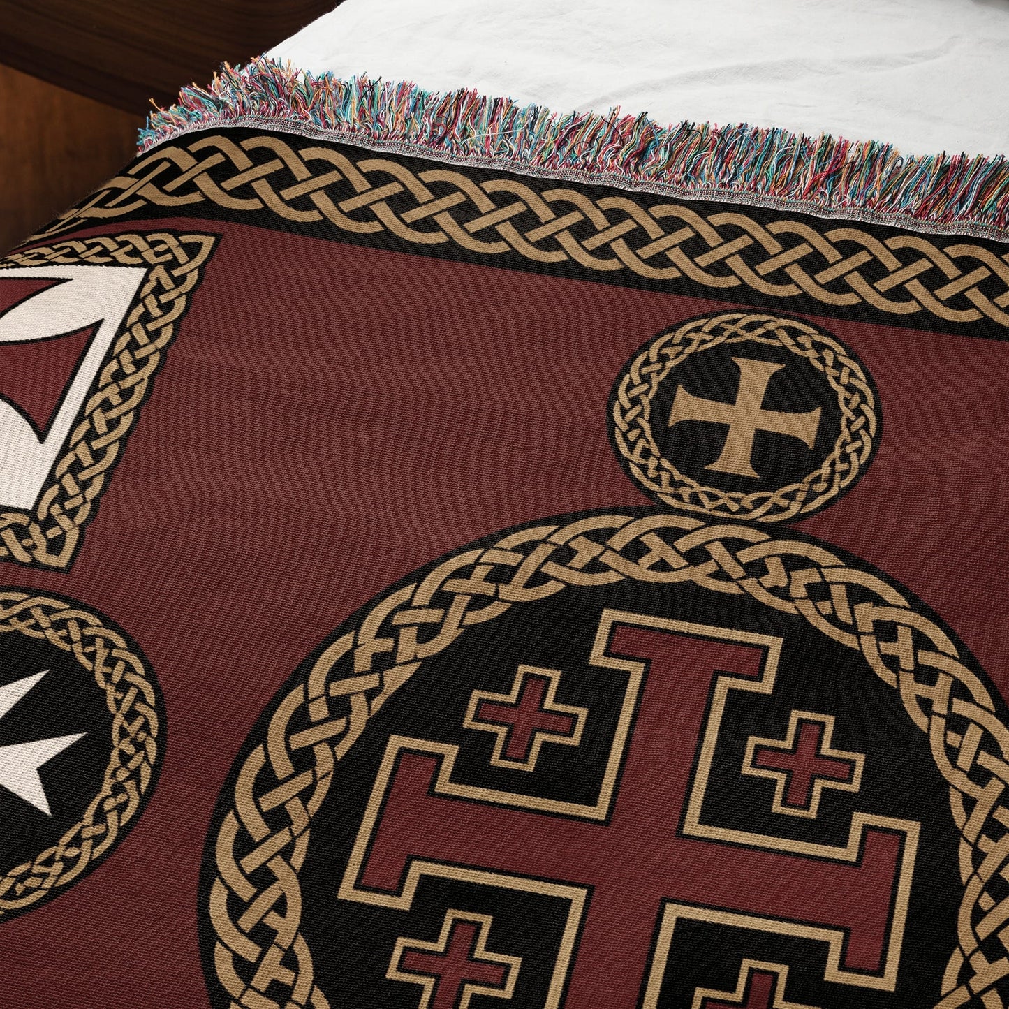 MyDesigns Medieval Tapestry Blanket – Jerusalem Cross Heraldic Medallion Woven Throw jacquard woven blanket