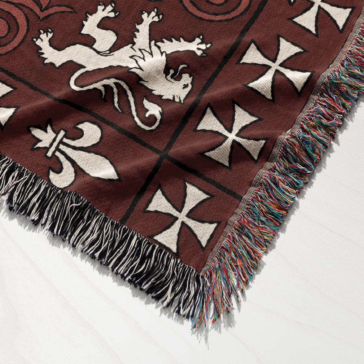 MyDesigns Medieval Tapestry Blanket – Knights Templar Duel Woven Throw, White Cross Border jacquard woven blanket