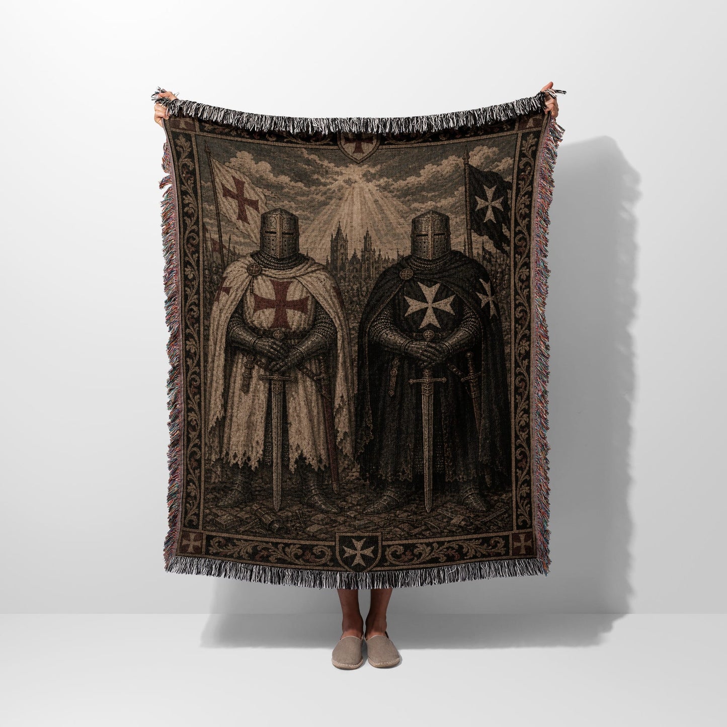 Woven blanket with two armored knights, one holding a sword.