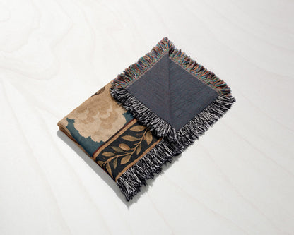 CalmNestStyle David and Goliath Shepherd with Sling jacquard woven blanket