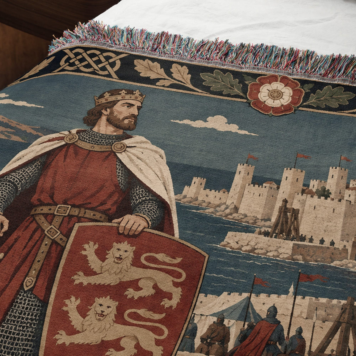 CalmNestStyle Richard the Lionheart Rose Border jacquard woven blanket
