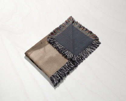 MyDesigns Medieval Blanket – Crusader Cavalry Charge Woven Throw, Templar Banners jacquard woven blanket