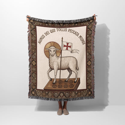 Tapestry with lamb of God "Agnus Dei qui tollis peccata mundi".