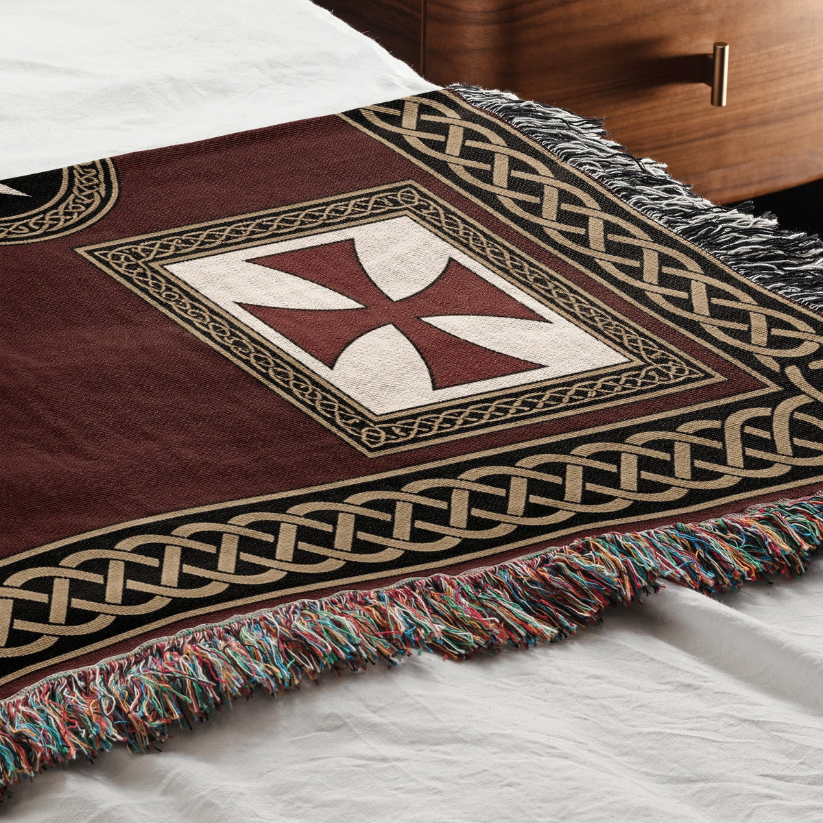 MyDesigns Medieval Tapestry Woven Throw – Burgundy Jerusalem Cross Medallion Blanket jacquard woven blanket
