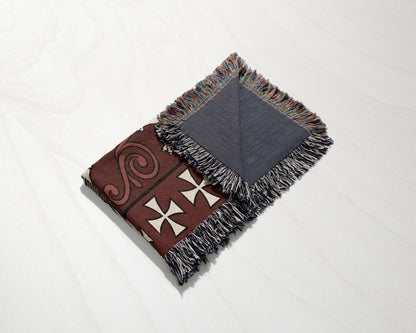 MyDesigns Medieval Tapestry Blanket – Knights Templar Duel Woven Throw, White Cross Border jacquard woven blanket