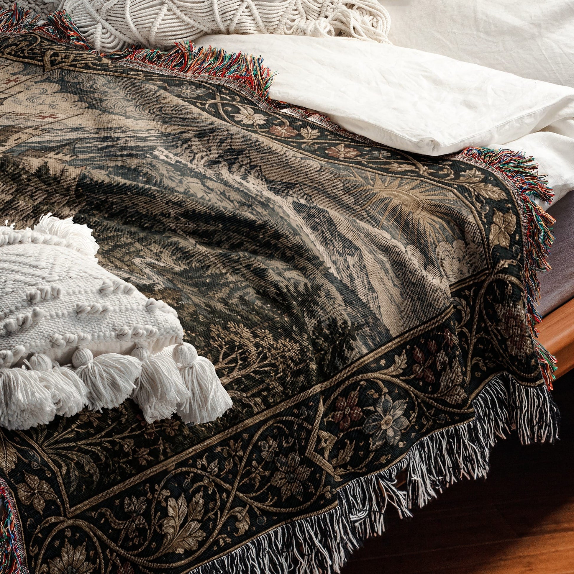 MyDesigns Medieval Castle Tapestry Woven Blanket – Templar Banners Mountain Fortress, Golden jacquard woven blanket