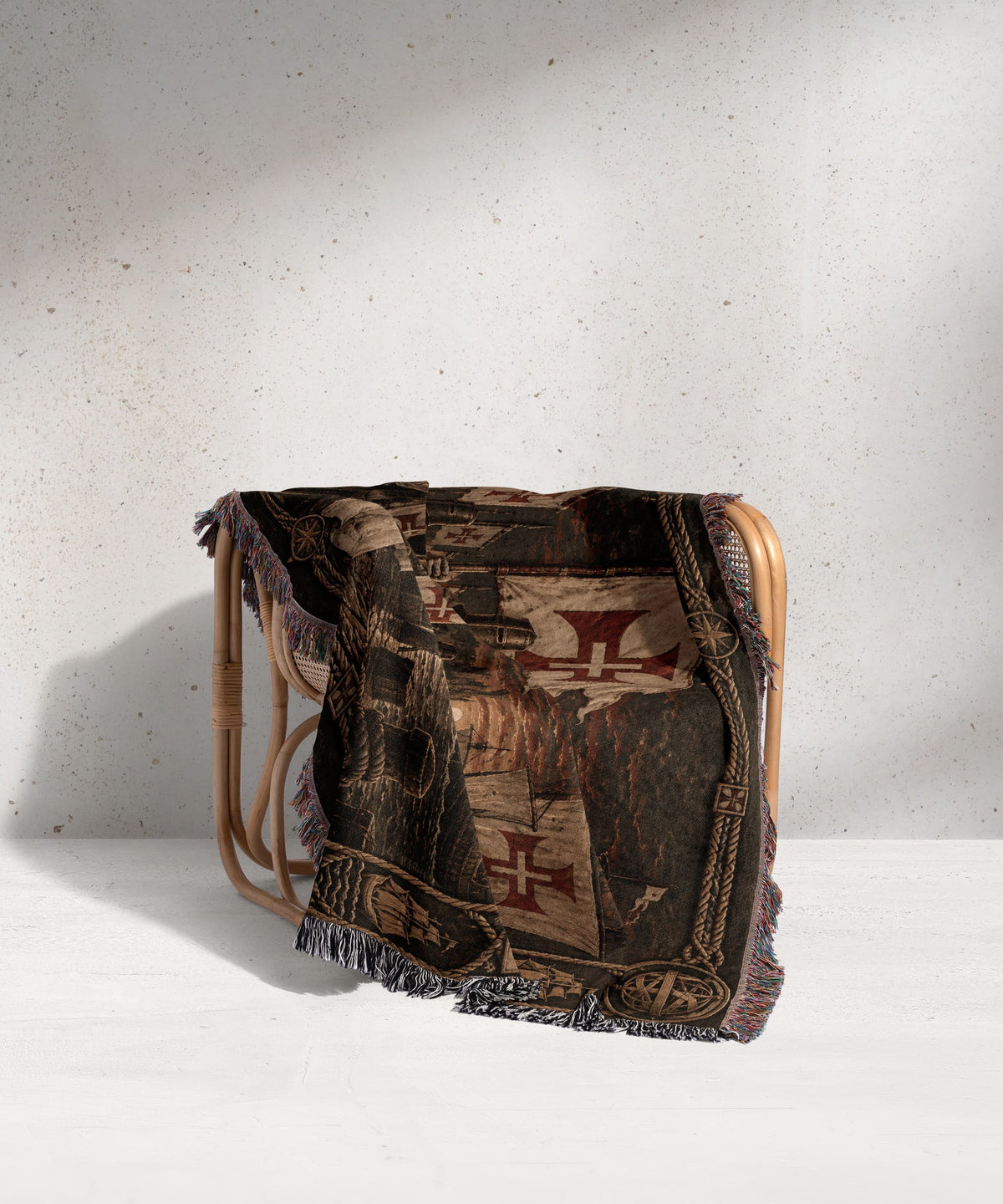 MyDesigns Torchlit Muster Before the Castle jacquard woven blanket
