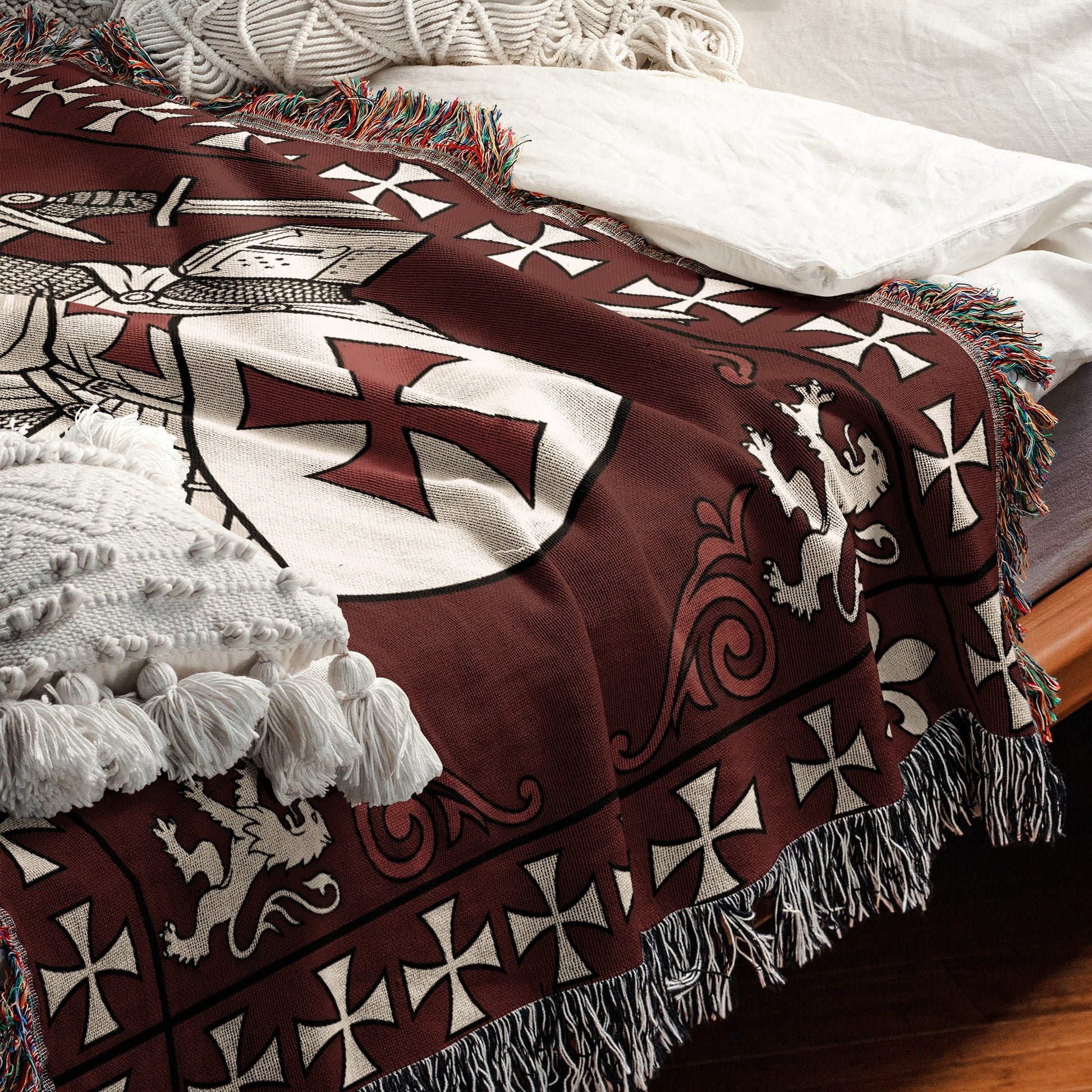 MyDesigns Medieval Tapestry Blanket – Knights Templar Duel Woven Throw, White Cross Border jacquard woven blanket