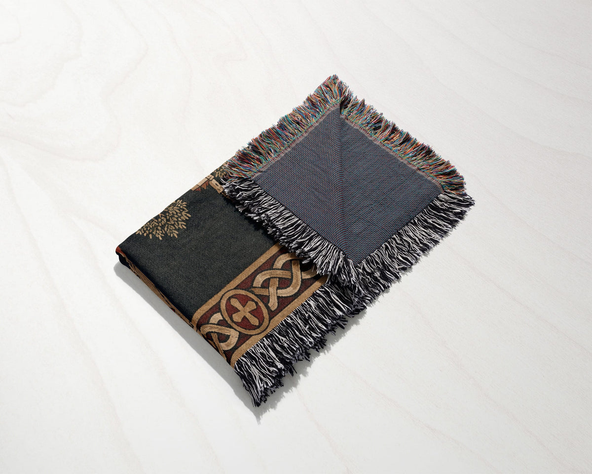 CalmNestStyle Crusader Jerusalem Round Map I Green Hills jacquard woven blanket
