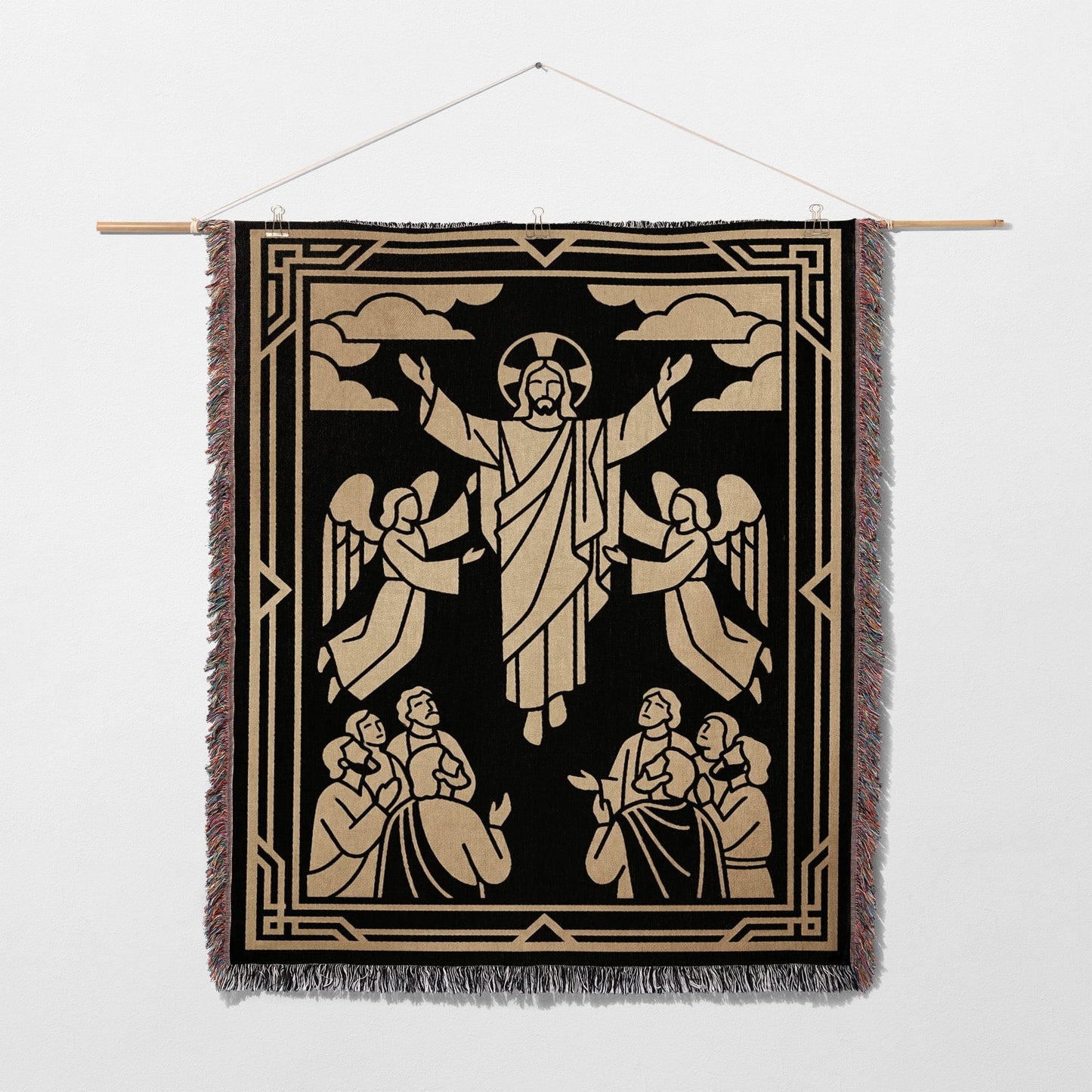 Jesus with outstretched arms surrounded by four angels and multiple people.