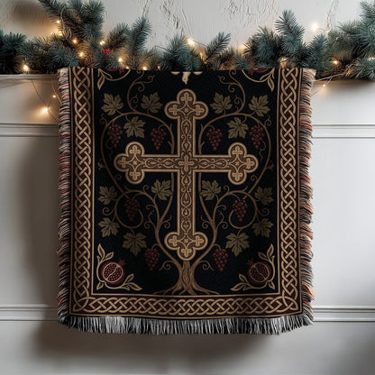 Ornate Religious Cross Tapestry with Fringe 디자인